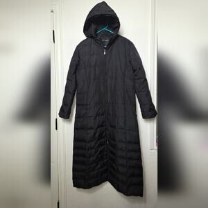 Elegant Black Puffer Coat Paolo Alessia for Women
